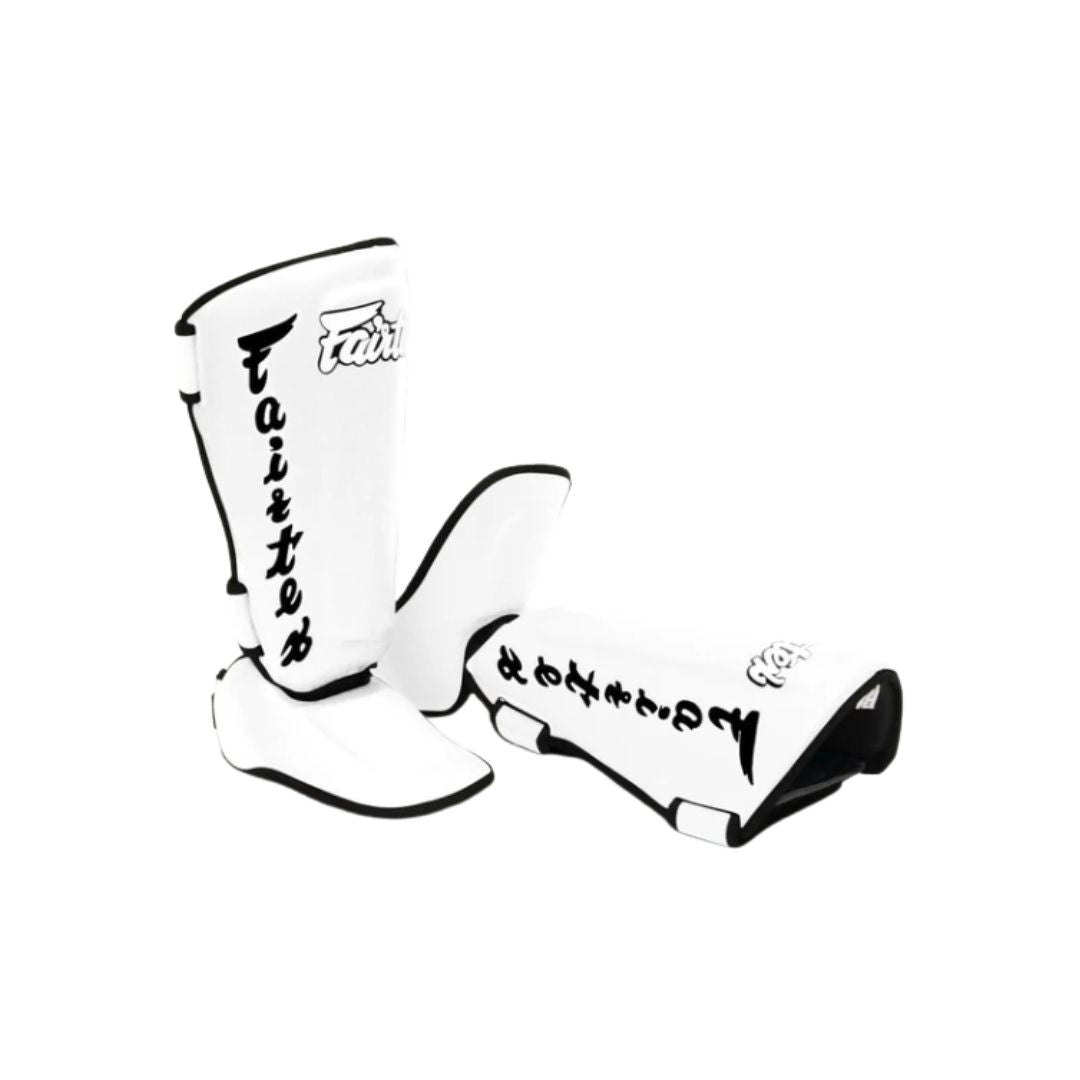 Fairtex SP7 Twister Shinguards 8.jpg