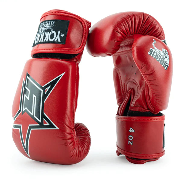 gloves-muay-thai-yokkao-institutional-red-3_600x.webp