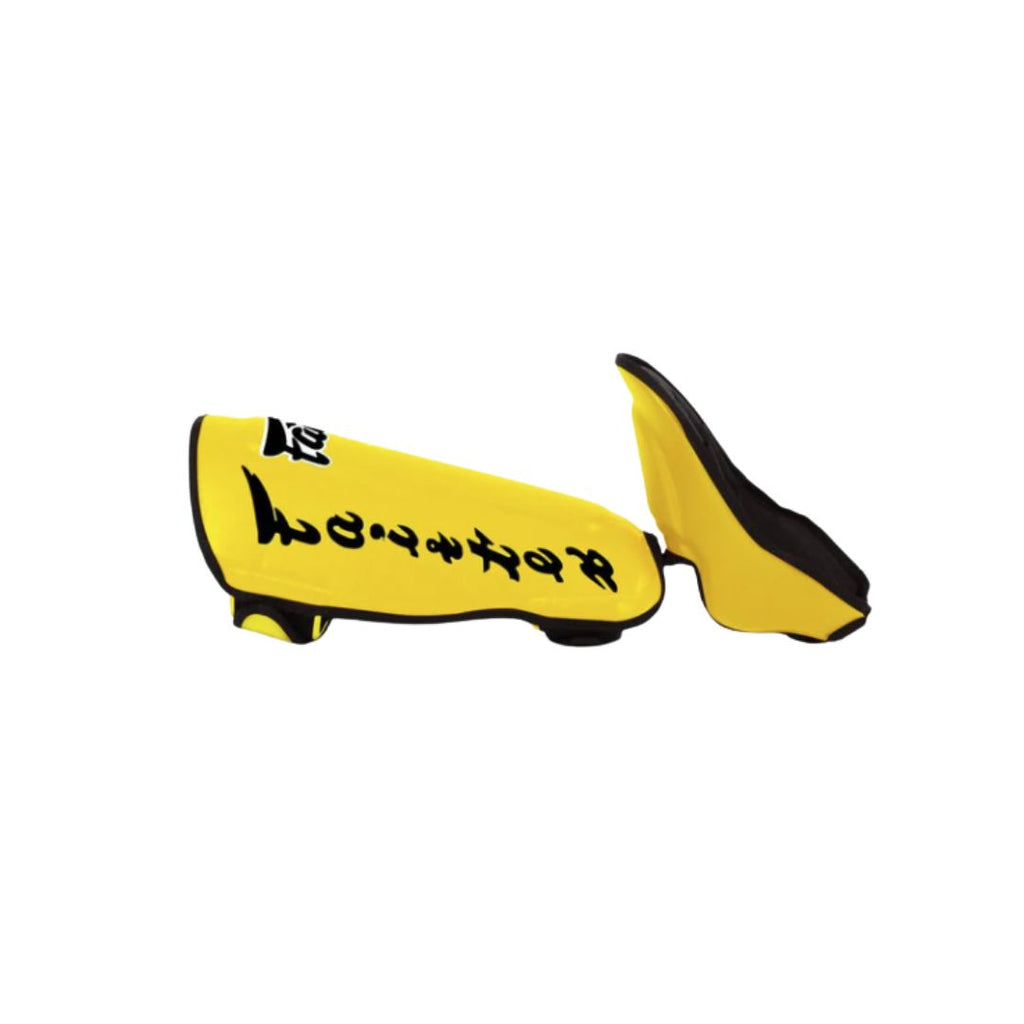 Fairtex SP7 Twister Shinguards 2.jpg