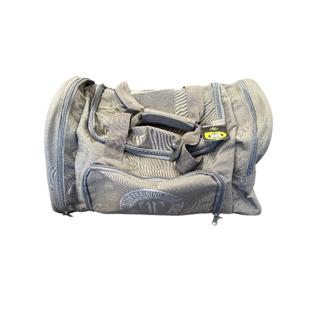 TitanTG Dufflebag 3.jpg