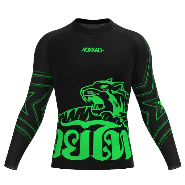 Rashguard-yokkao-mma-Star-black-1_600x_edited_edited.jpg