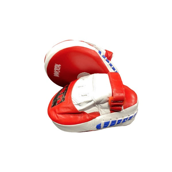 Usi Universal Immortal Moulded Focus Mitts 5.jpg